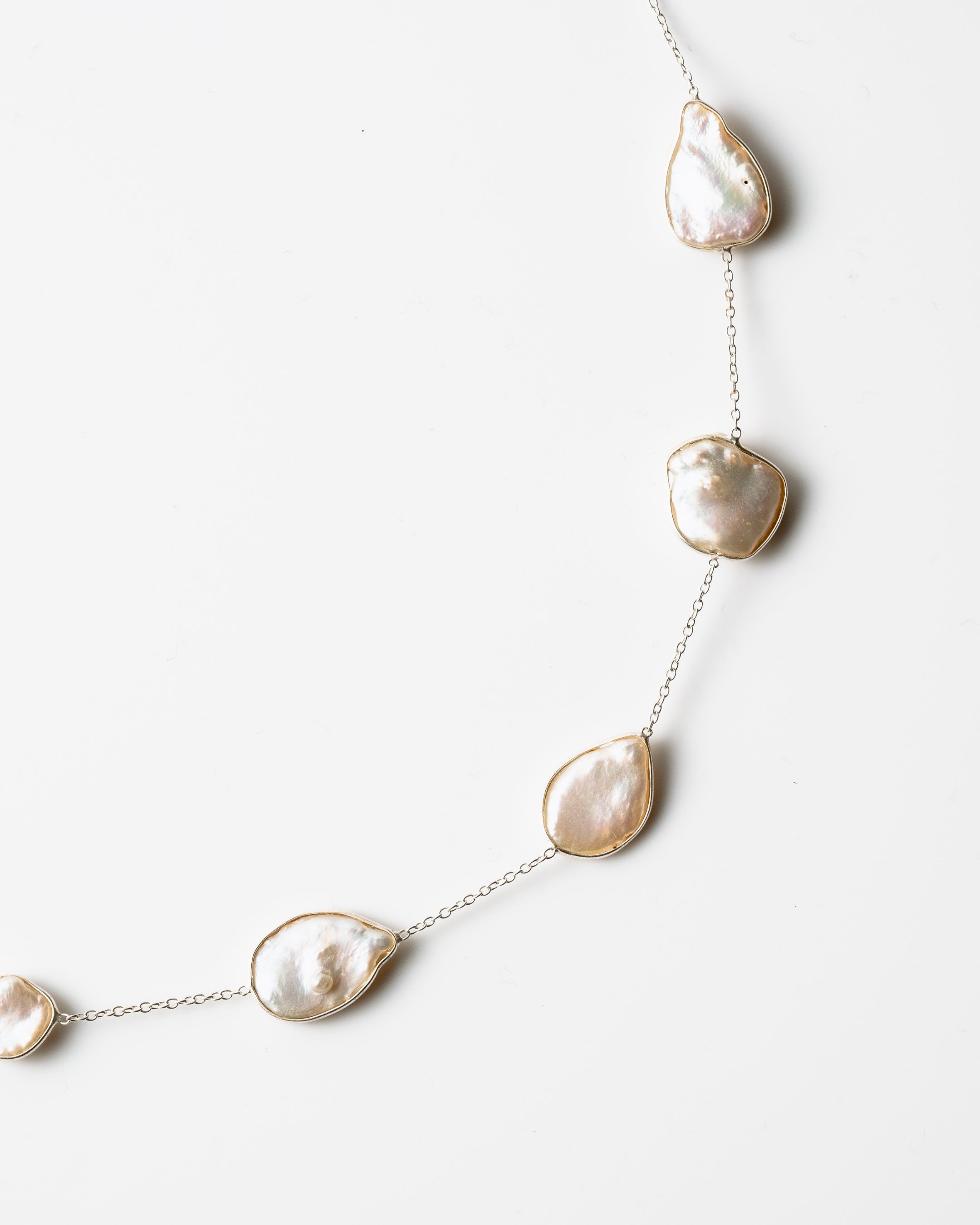 Baroque Pearl Station Necklace – Mila